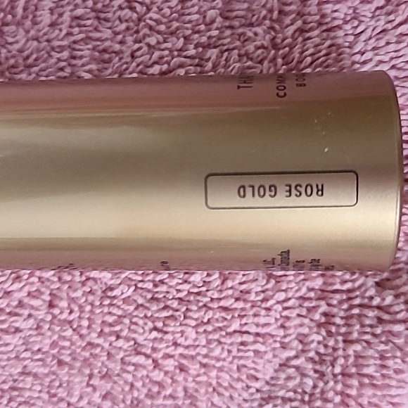 COPY - JLO Beauty That Star Filter Complexion Booster in Rose Gold 1 oz/30 ml - Picture 4 of 8